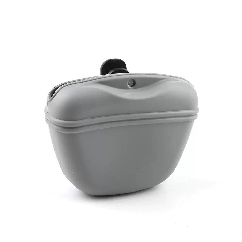 Silicone Magnetic Dog Treat Pouch