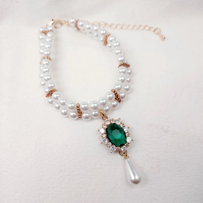 Royal-Inspired Cat Necklace with Jewels