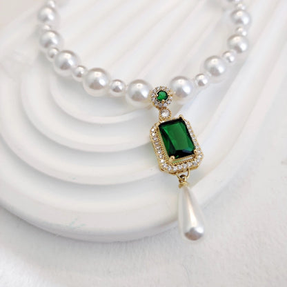 Royal-Inspired Cat Necklace with Jewels